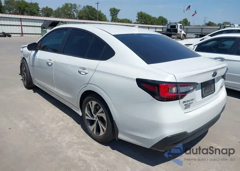 2024 Subaru Legacy Premium z USA, uszkodzony, nr VIN 4S3BWAC65R3018325